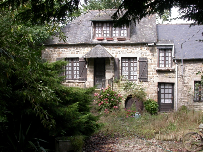 Moulin à farine du Haut, puis Duault, actuellement maison (Saint-Glen)