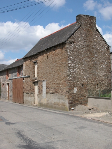 Maison, 7 cours Noguès (Pleugueneuc)