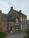 Maison, 8 rue Abbé Chaupitre (Gennes-sur-Seiche)