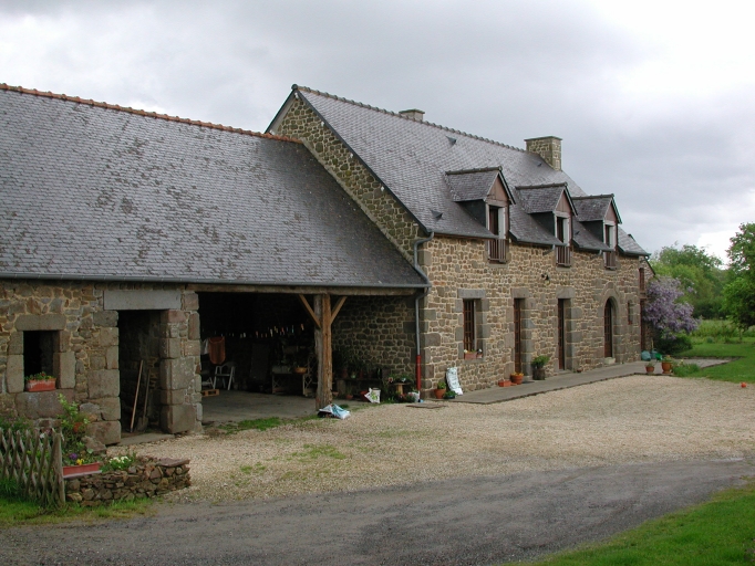 Ferme, actuellement maison, les Ormeaux (Combourg)