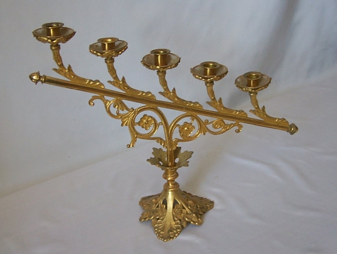 Ensemble de 6 chandeliers d'église