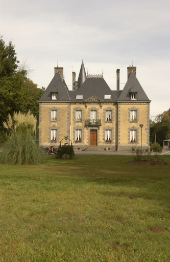Château, la Châtière (Saint-Symphorien)
