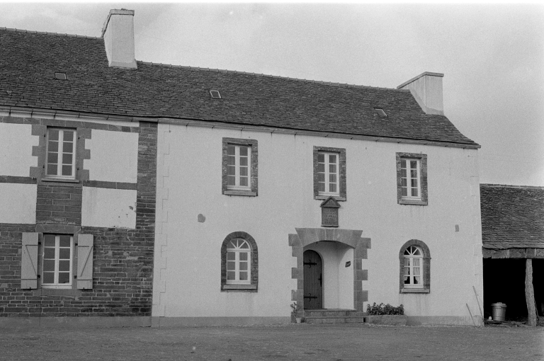 Ancienne ferme, Kerroch (Sizun)