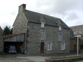 Maison, le Bourg (Lourmais)