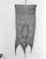 Bannière de procession (1), église paroissiale Saint-Michel (Île-aux-Moines)