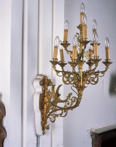 Ensemble de 8 luminaires d'applique d'église