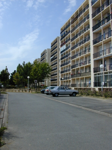 Cité, dite groupement d'habitations, 1 à 6 square de Narvik ; 4 à 16 rue de Norvège (Rennes)