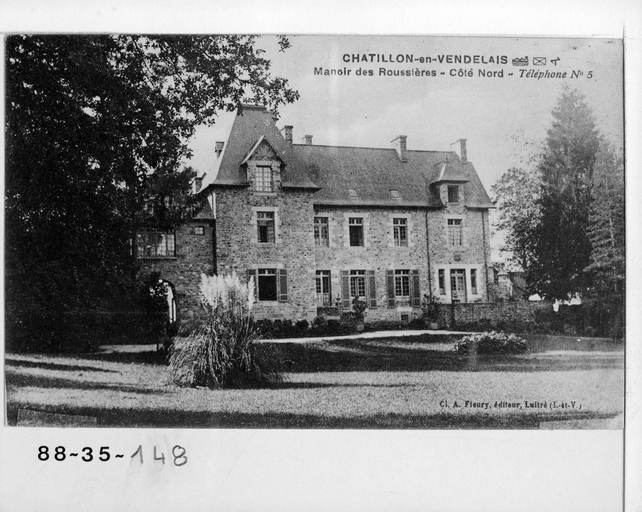 Château des Roussières, les Rouxières (Châtillon-en-Vendelais)
