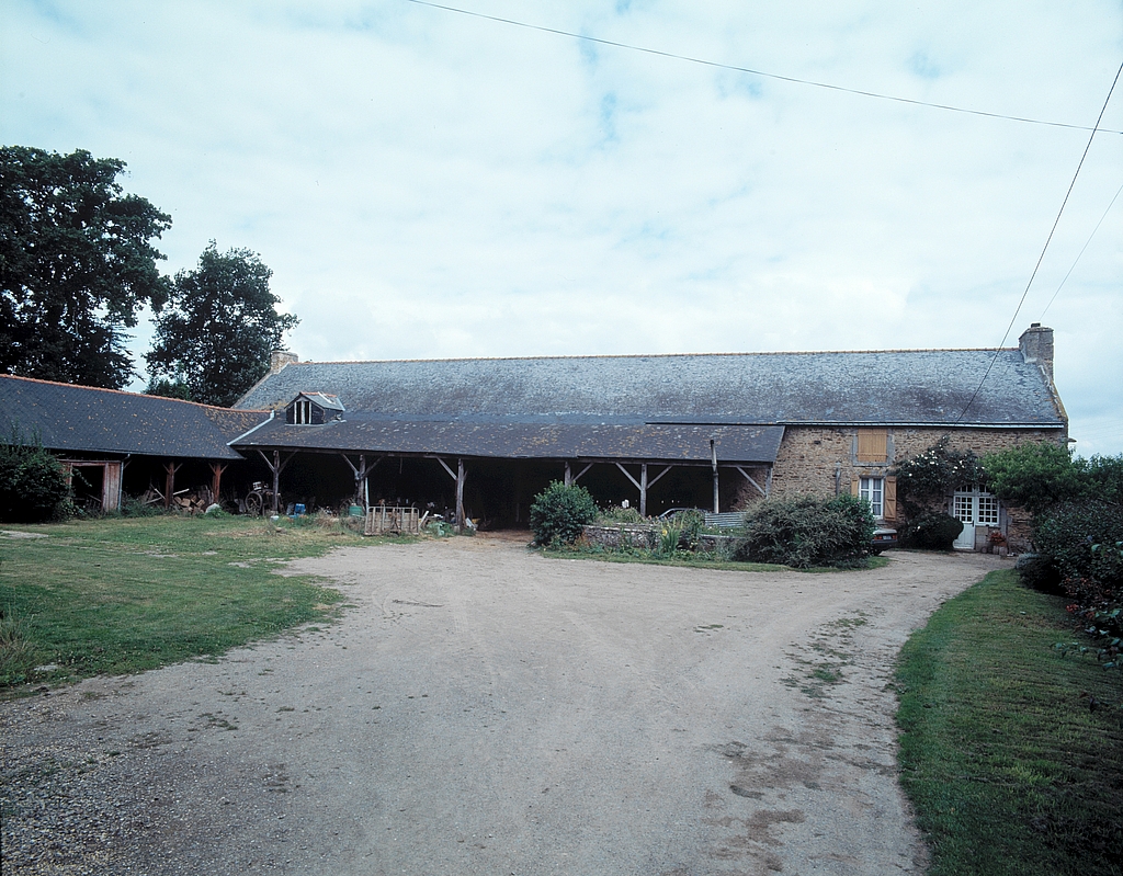 Etablissement vinicole, Kérauël (Sarzeau)