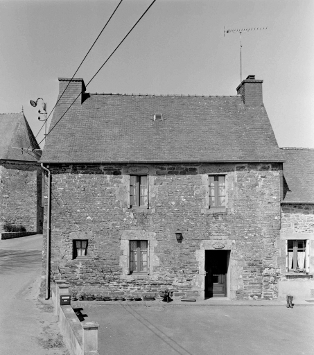 Maison de Prêtre, Querrien (La Prénessaye)
