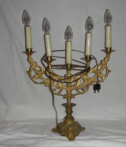 Série de 4 Chandeliers d'église