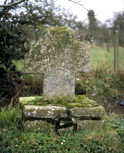 Croix de chemin, la Plançonnais (Plédéliac)