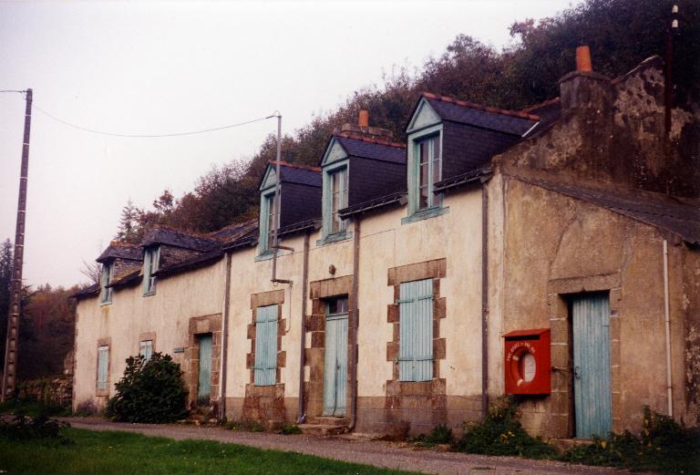 Canal du Blavet, maison éclusière n°16, Saint-Adrien (Baud)