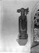 Statue (grandeur nature) : saint Servais, chapelle Saint-Hervé (Gourin)