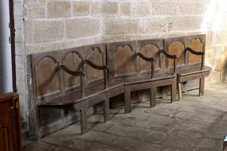 Stalles (7)