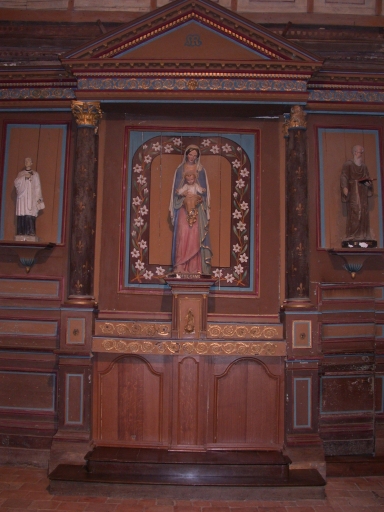 Ensemble de l'autel de la Vierge : autel, tabernacle, retable, 2 gradins d'autel, 2 degrés d'autel