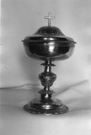 Présentation des objets mobiliers de l'église paroissiale Saint-Aubin (Brandivy)