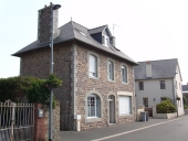 Maison, rue de l'Ermitage (Lézardrieux)