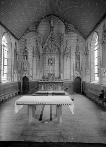 Ensemble du maître-autel : autel, retable, tabernacle, gradins d'autel, exposition