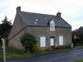 Maison, 17 rue des Bas Chemin (Saint-Coulomb)