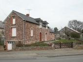 Maison, 34 rue de la Libération, la Croix rouge (Vern-sur-Seiche)