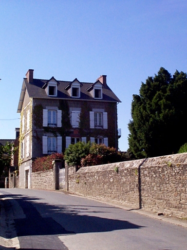 Maison de capitaine, dite les Fuligules, 33 Grande Rue (Saint-Briac-sur-Mer)