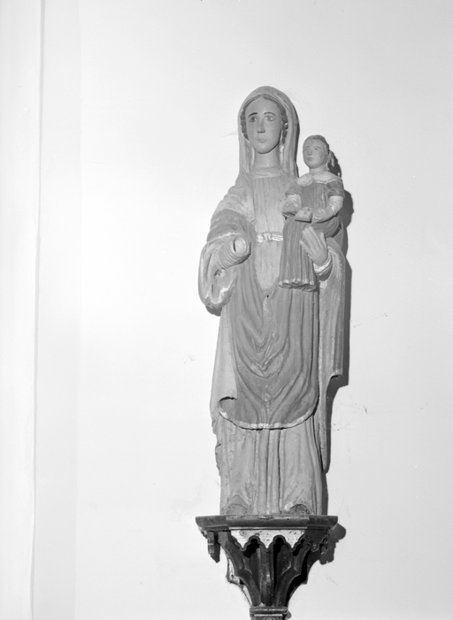 Statue : Vierge à l'Enfant, église Saint-Jean-Baptiste du Temple (Carentoir)