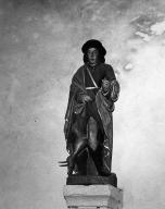 Statue (d'applique, petite nature) : saint Roch montrant sa plaie, chapelle Notre-Dame (Plouénan)