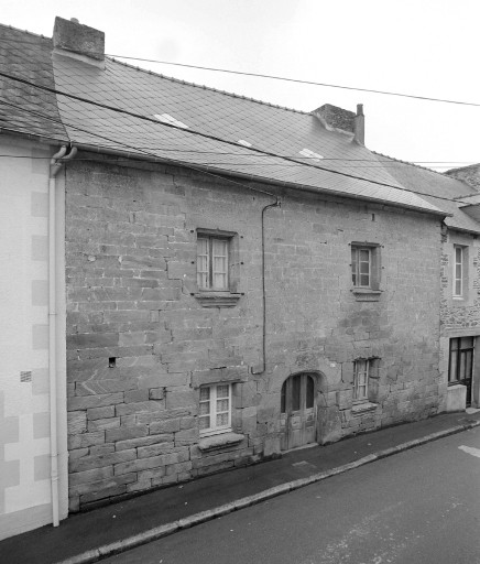 Maison, 27 rue de Rohan (La Chèze)