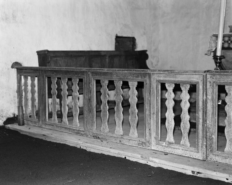 Clôture de choeur (table de communion), chapelle Saint-Marc (Surzur)