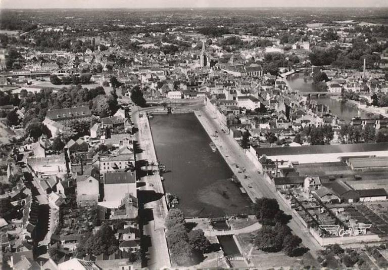 Vélodrome du bassin à flot (Redon)