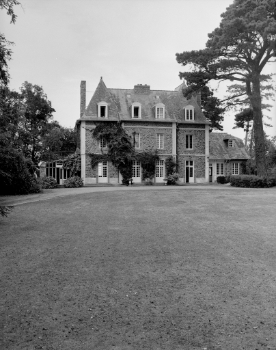 Maison de villégiature balnéaire dite château de la Haute Guais, 15, 17, 19 avenue de la Vicomté (Dinard)