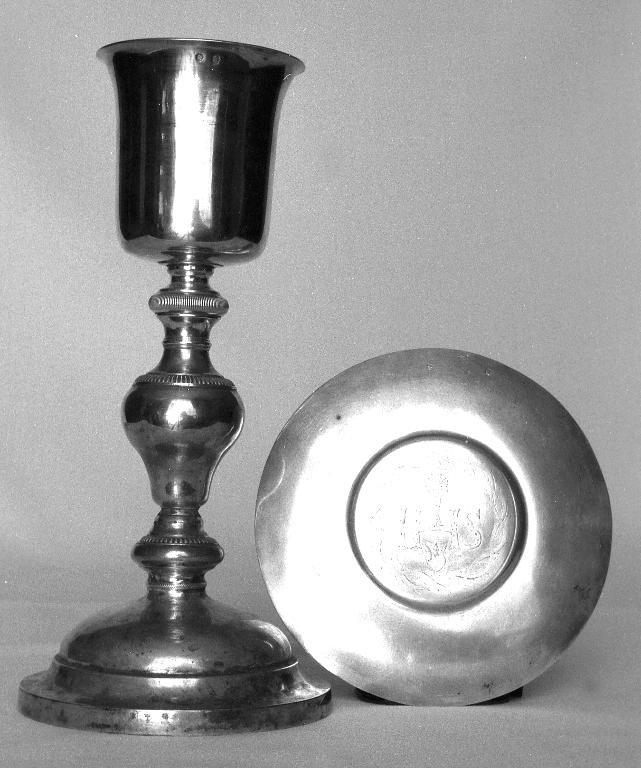 Calice & patène 4, église paroissiale Saint-Pierre (Plounévez-Lochrist)