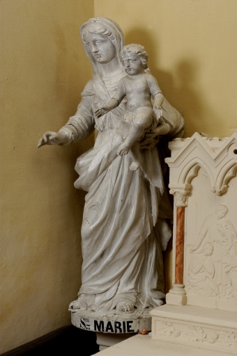 Statue : Vierge à l'Enfant
