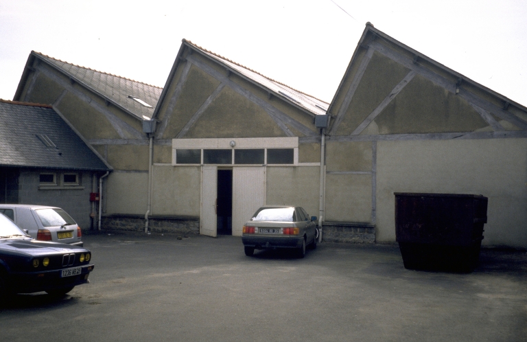 Usine de chaussures Prime, actuellement Société Française de Fabrication et de Façonnage, 4 avenue de la Verrerie (Fougères)