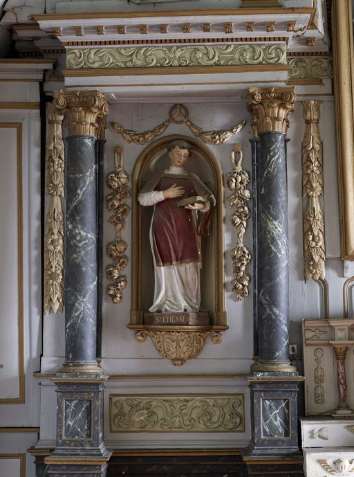 Statue : Saint Étienne, église Saint-Étienne (Saint-Abraham)