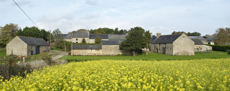 Manoir, Saint-Crespin (Saint-Marc-le-Blanc)