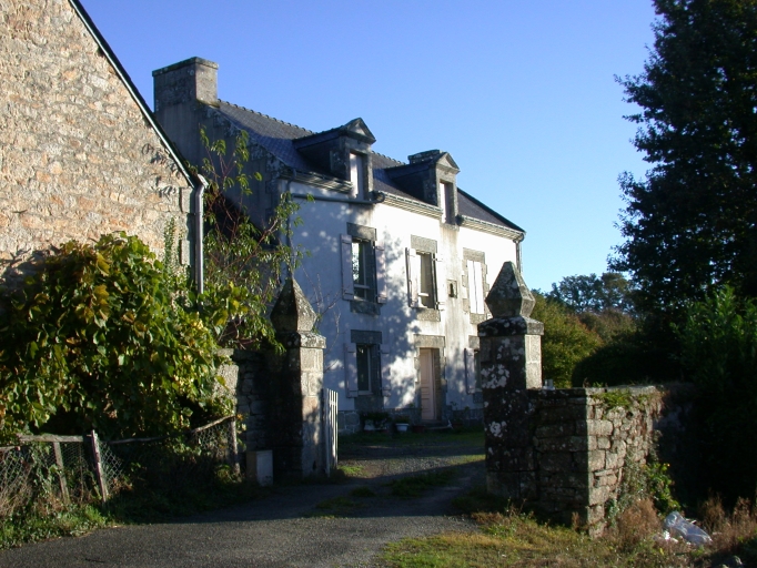 Maison de prêtre, impasse Sante-Anne (Guénin)
