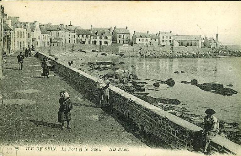 Quai des Paimpolais (île-de-Sein)