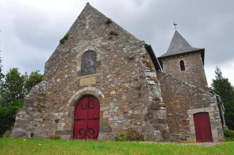 L’Église Saint-Laurent, rue de l'église (Tréméreuc)