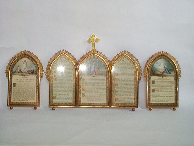 Canons d'autel