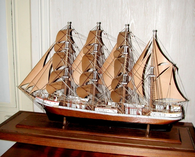 Maquette de bateau Cap-Hornier