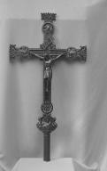Croix de procession (2), église paroissiale Saint-Martin (Forges-la-Forêt)