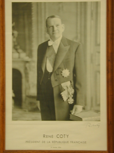 Estampe : Portrait du Président René Coty