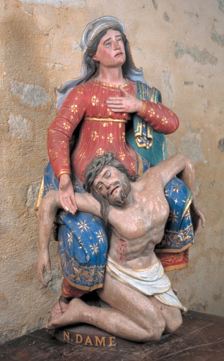 Groupe sculpté de la Vierge de Pitié