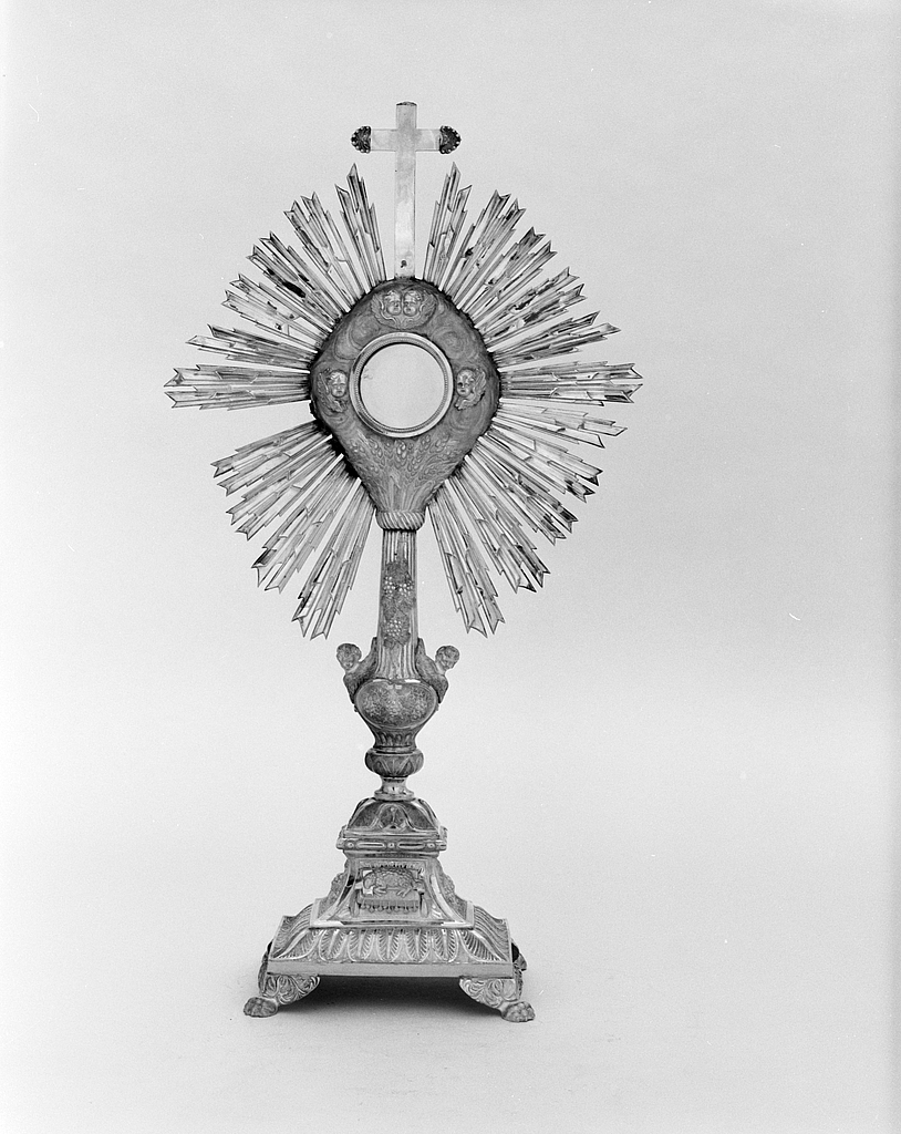 Ostensoir (1), cathédrale de Saint-Paul-Aurélien (Saint-Pol-de-Léon)