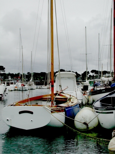 Bateau de pêche ; bateau de plaisance : "Ke Atao"