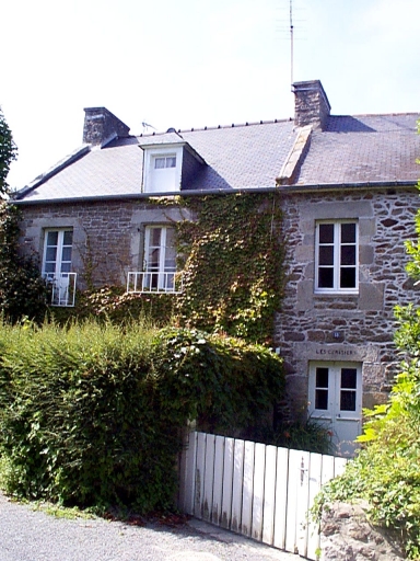 Alignement de deux maisons, 18-20 rue de la Salinette (Saint-Briac-sur-Mer)
