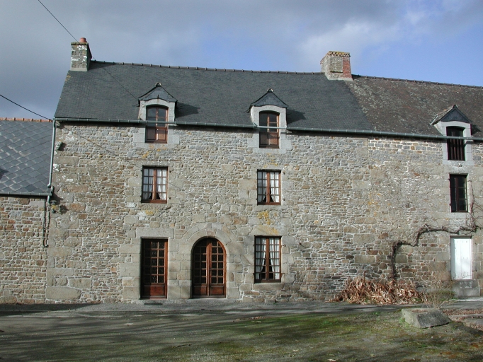 Maison, le Pont (Lanhélin fusionnée en Mesnil-Roc'h en 2019)