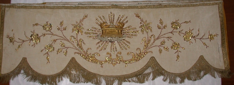 Garniture de dais de procession